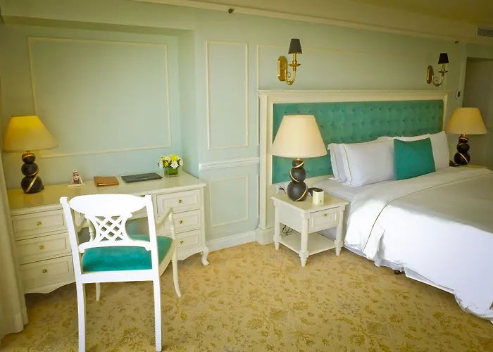 The Kingsbury Colombo Hotel