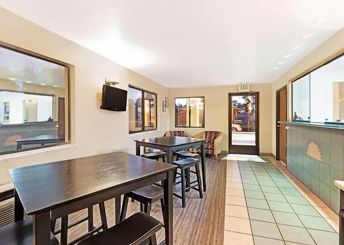 Days Inn By Wyndham Espanola
