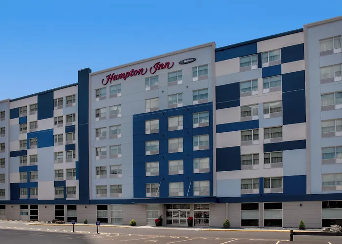 Hampton Inn By Hilton Downtown