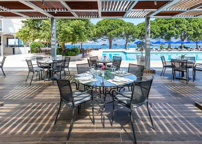 Porto Rio Hotel Patras