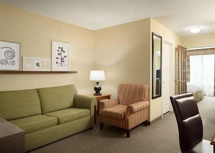 Country Inn & Suites By Radisson, Grinnell, Ia