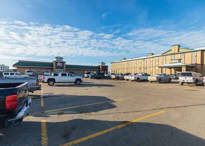 Service Plus Inns And Suites Grande Prairie