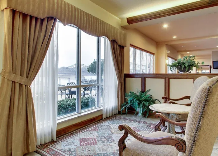 Clarion Suites Vidalia