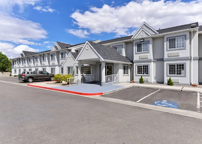 Quality Inn & Suites Elko