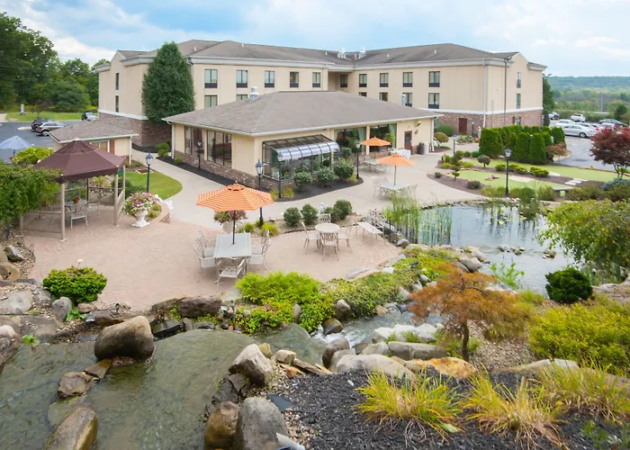 Holiday Inn Express & Suites - Sharon-Hermitage By Ihg