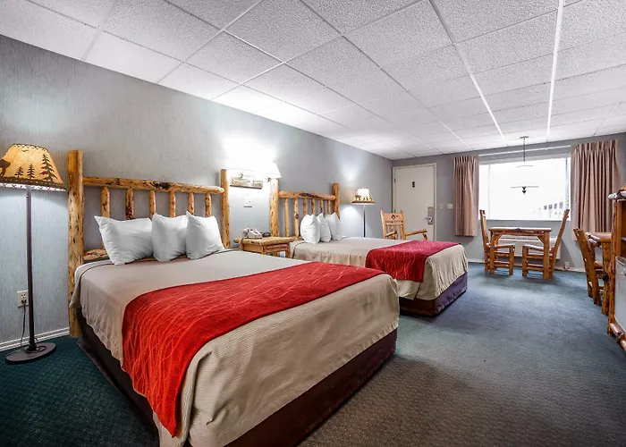 Rodeway Inn & Suites Pronghorn Lodge Lander