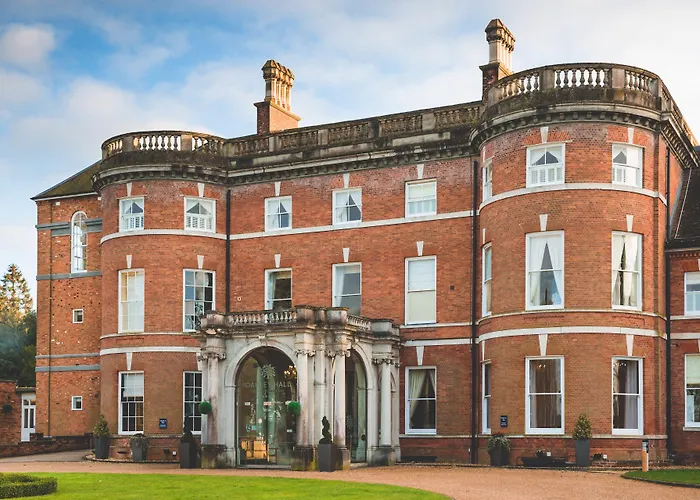 Oakley Hall Hotel