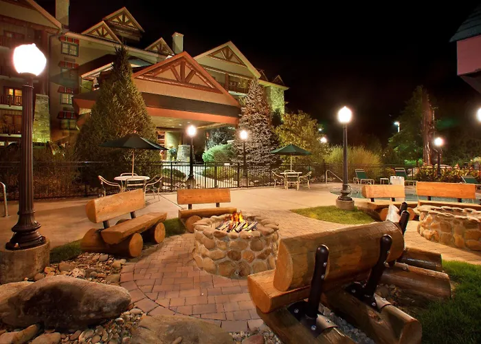 Bearskin Lodge On The River