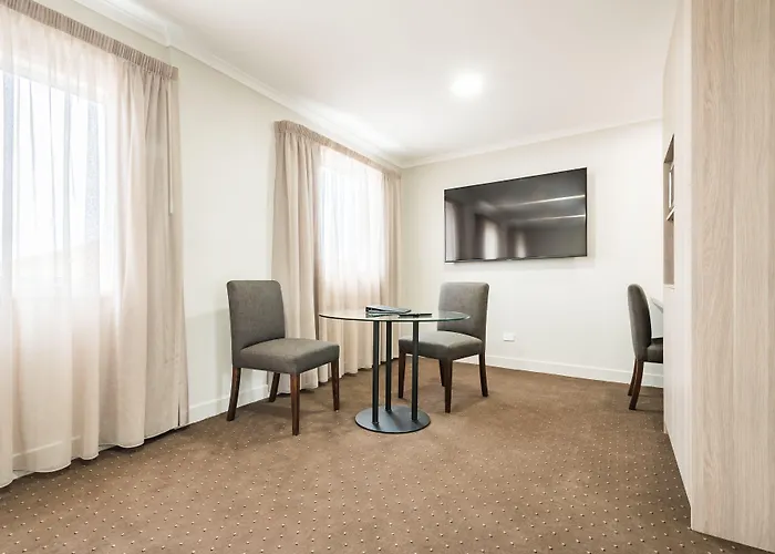 The Lighthouse Hotel Ulverstone