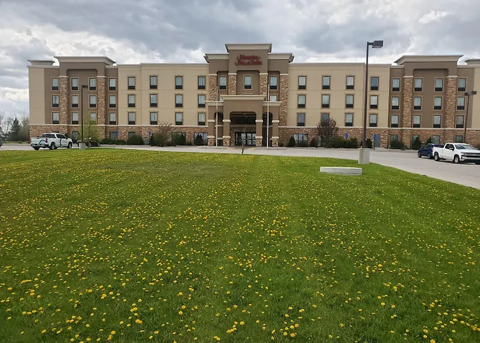 Hampton Inn & Suites Jamestown