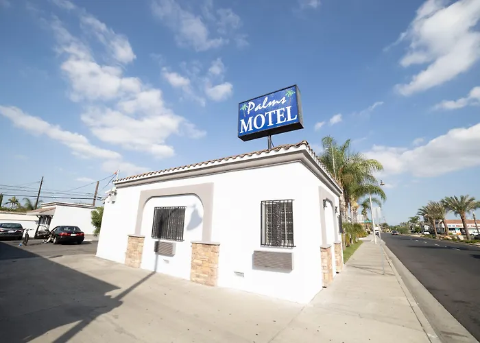 Palms Motel