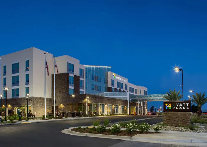 Hyatt Place Delano