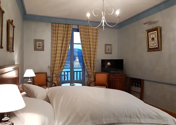 Le Manoir Au
