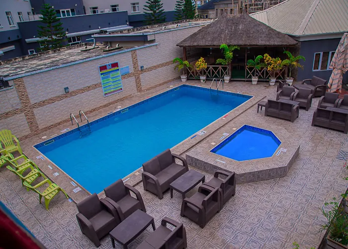 Mahogany Hotel And Suites
