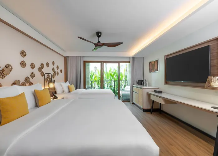 Crimson Resort And Spa - Mactan Island, Cebu