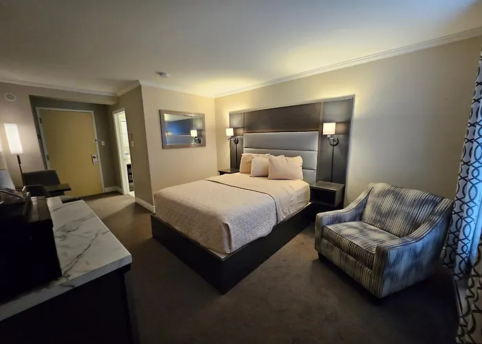Newfound Inn And Suites Topsail