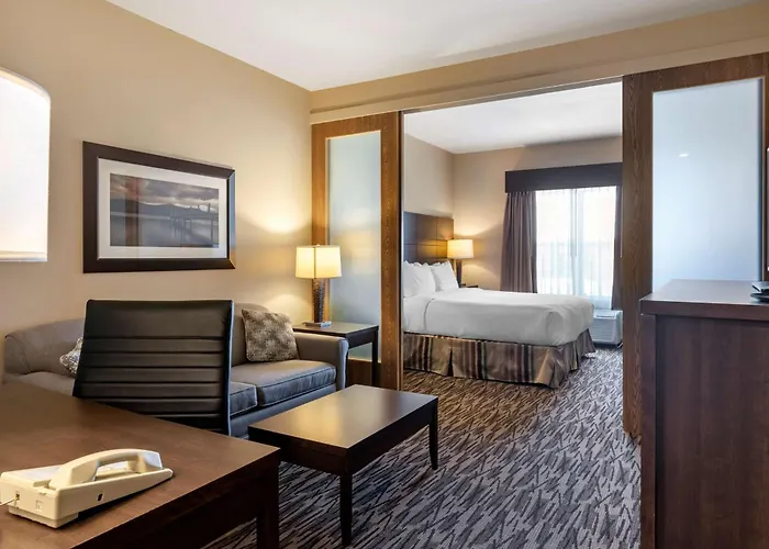 Best Western Plus Bridgewater Hotel & Convention Centre