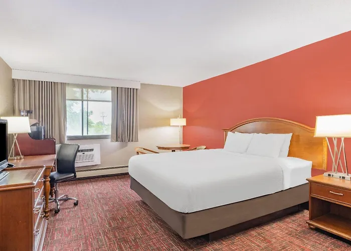 Ramada By Wyndham