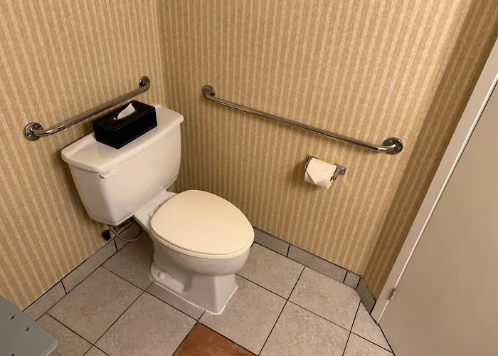 Days Inn By Wyndham Bridgewater Conference Center