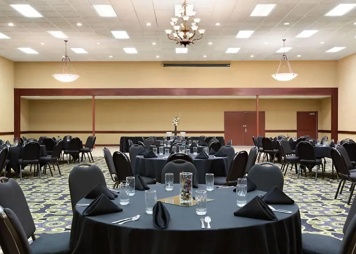 Baymont By Wyndham Mandan Bismarck Area