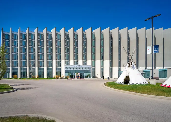 Grey Eagle Resort