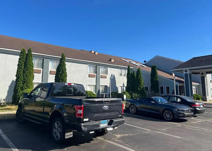Quality Inn Plainfield I-395