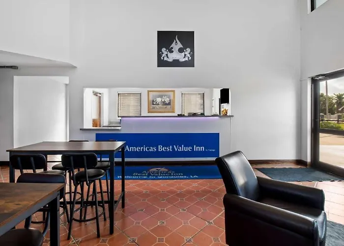 America'S Best Inn & Suites Gonzales