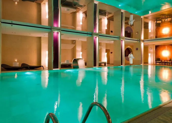 Sofitel Victoria