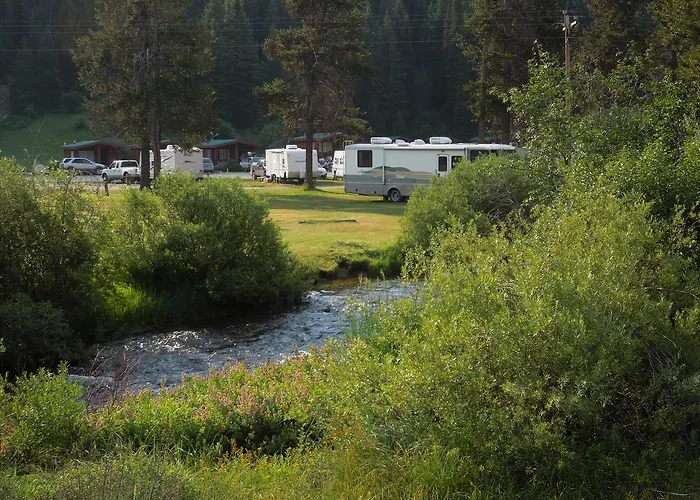 Lolo Hot Springs