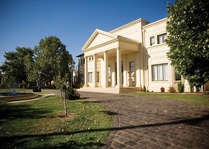The Carrington Hotel
