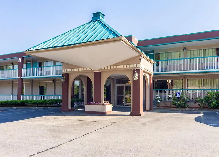 Motel 6-Groton, Ct - Casinos Nearby